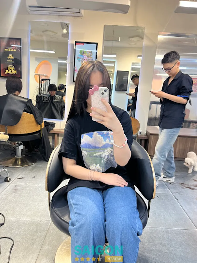 Ben Hair Salon: 40 Dương Bá Trạc, Phường Rạch Ông