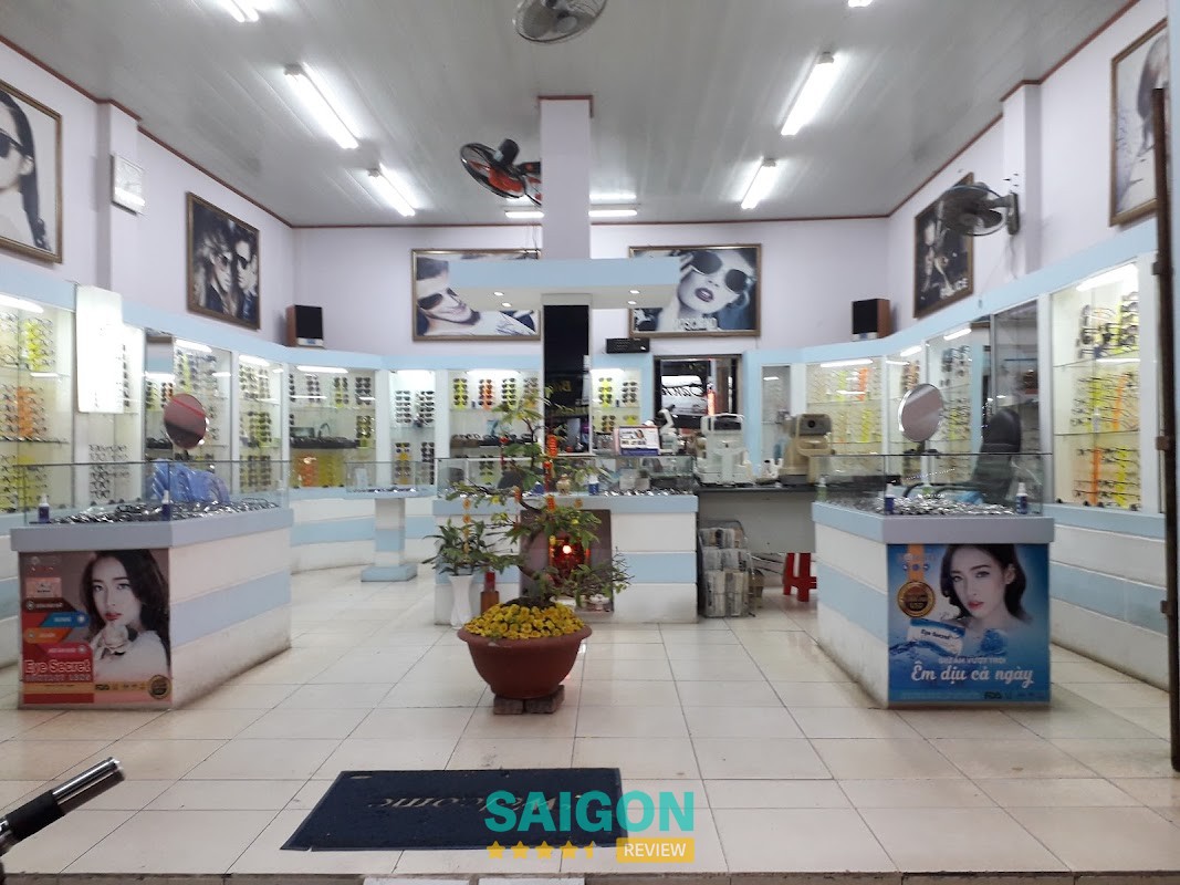Trung Tâm Thế Giới Mắt Kính Vũng Tàu