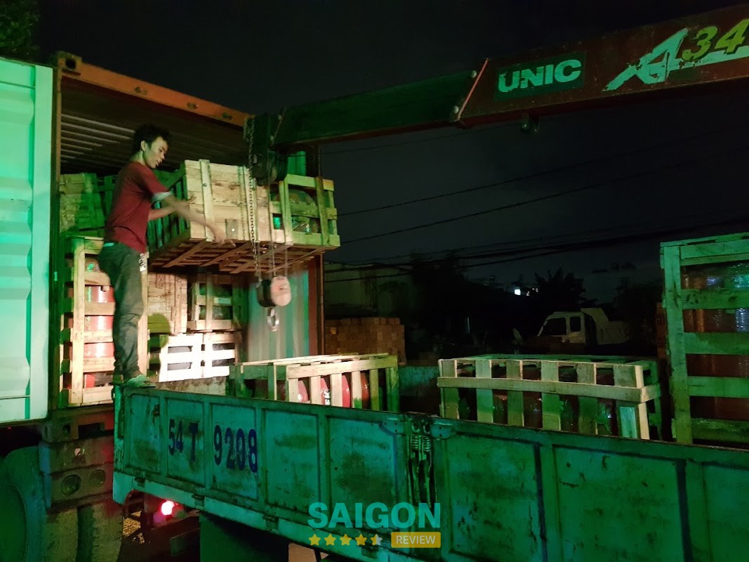 Máy móc công nghiệp phục vụ rửa xe tại Lâm Phát