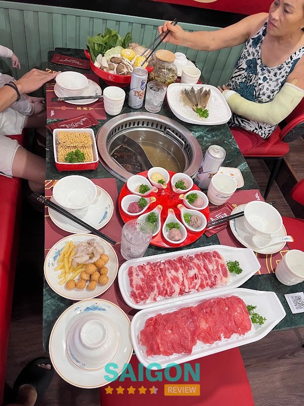 Lẩu bò Trung Hoa tại Bát Tài