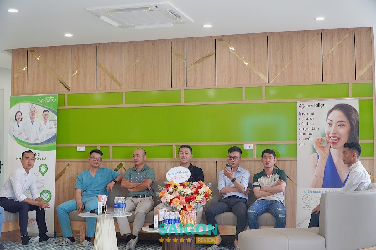 Nha Khoa Hoa Sứ Phú Mỹ hình ảnh 3