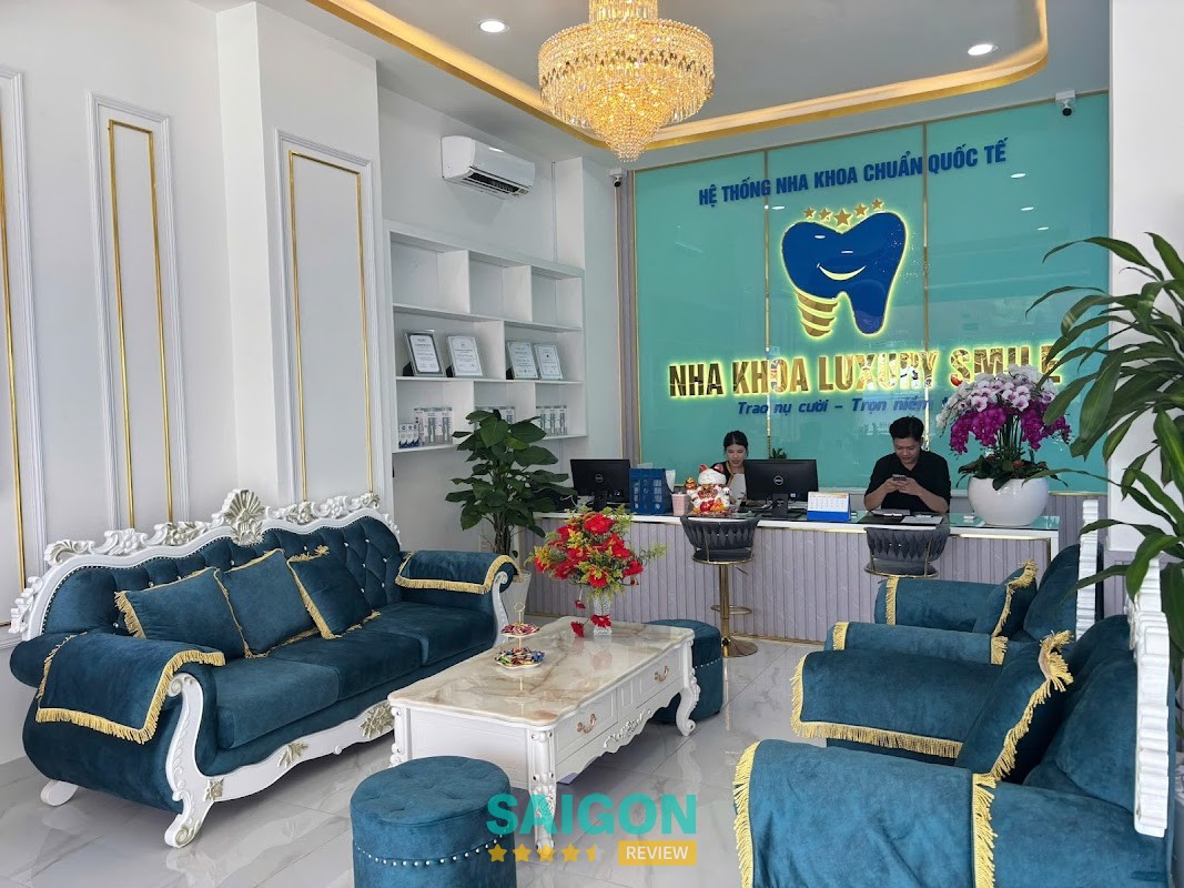 Nha Khoa Luxury Smile - CN Nguyễn Thị Định hình ảnh 2