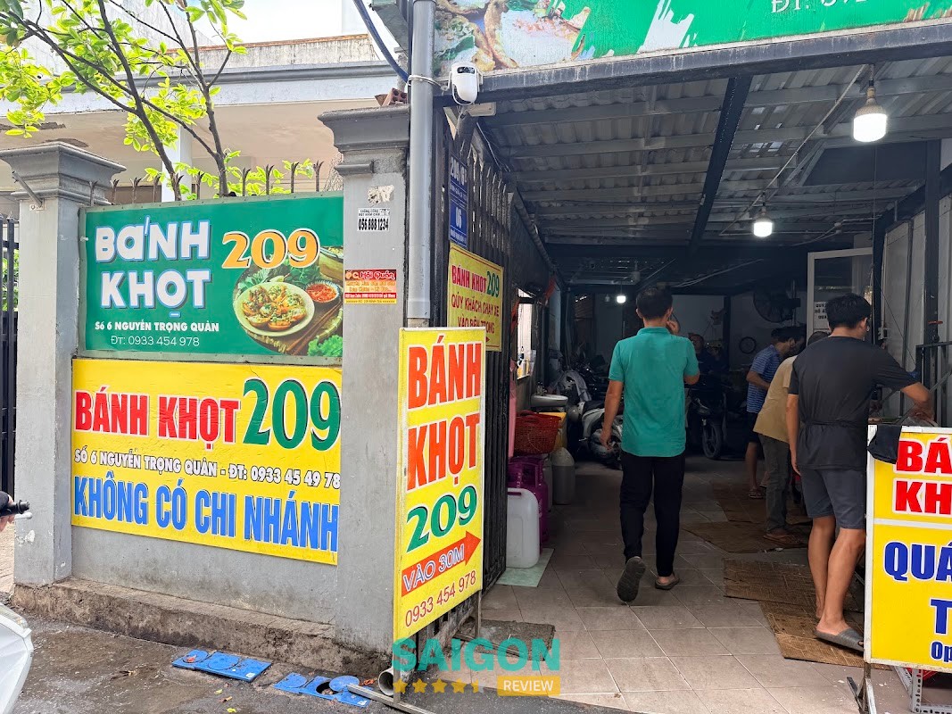 Bánh khọt tại quán 209 Vũng Tàu