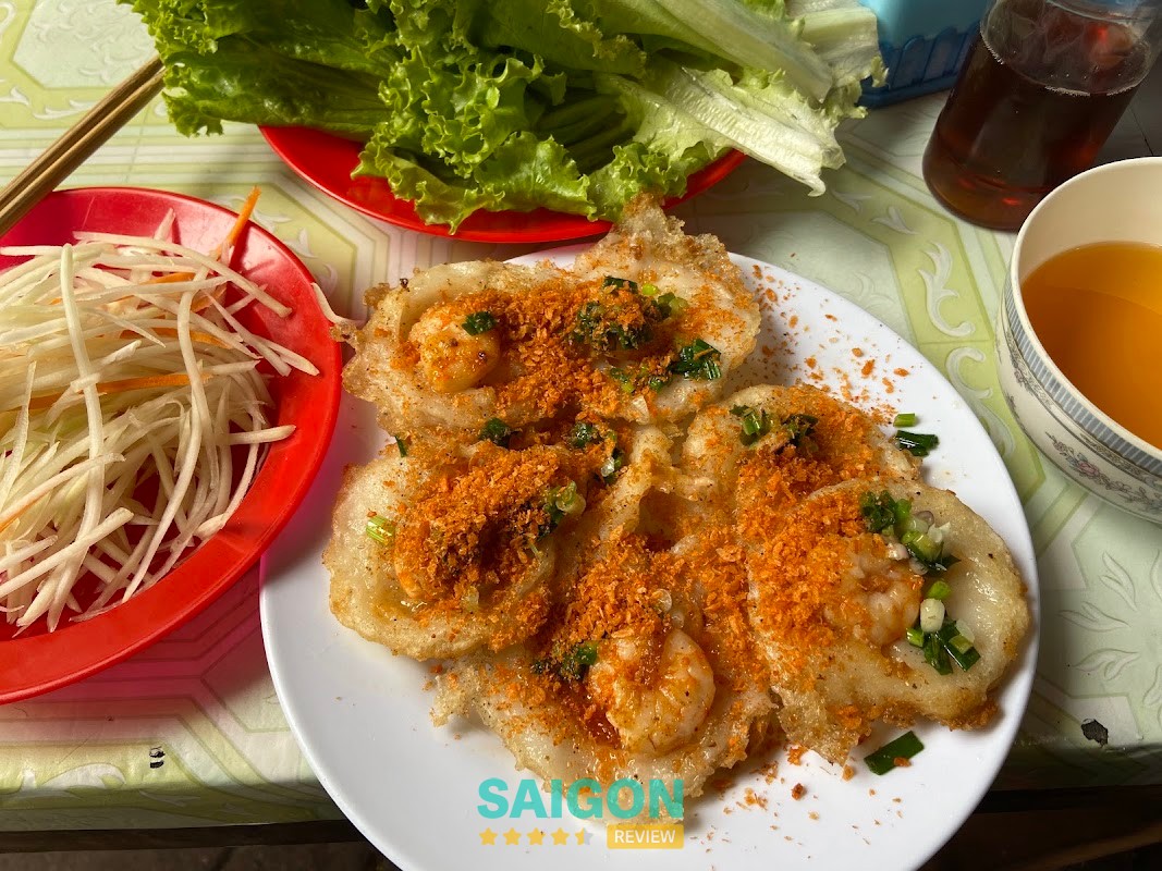 Không gian Bánh khọt Cô Dung Bà Triệu