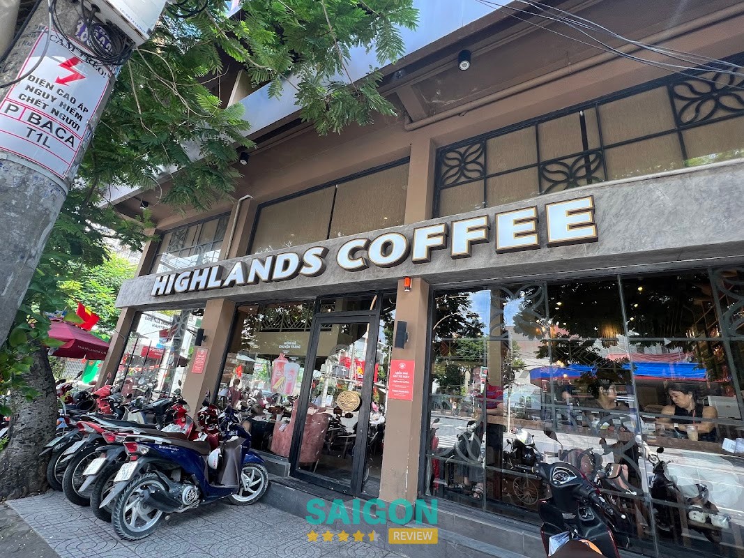 Highlands Coffee Bàu Cát