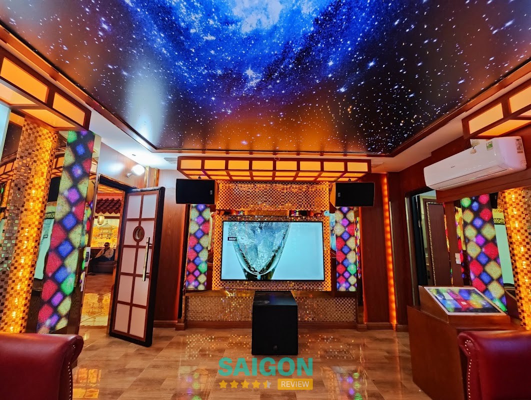 Không gian Karaoke Hoàng Gia