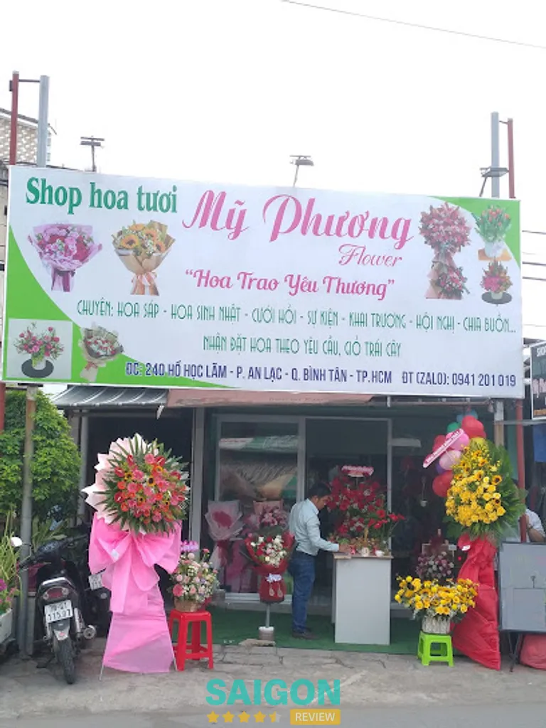 Shop hoa Mỹ Phương: 240 Hồ Ngọc Lãm, P. An Lạc