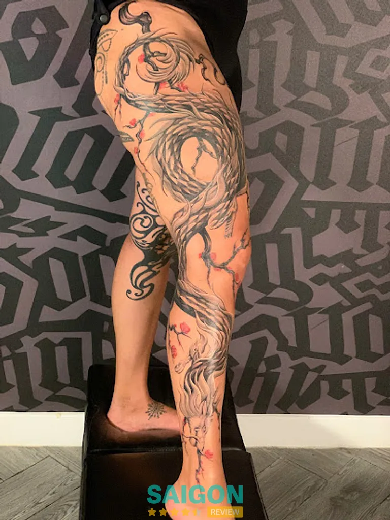 Sky Tattoo: 91 Hồ Văn Huê, Phường Đức Nhuận