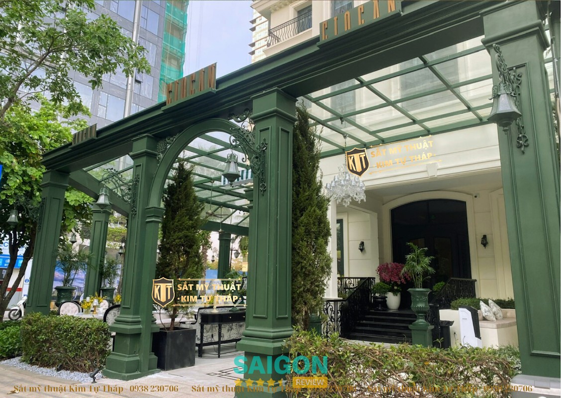 Sắt mỹ thuật Kim Tự Tháp mẫu đẹp
