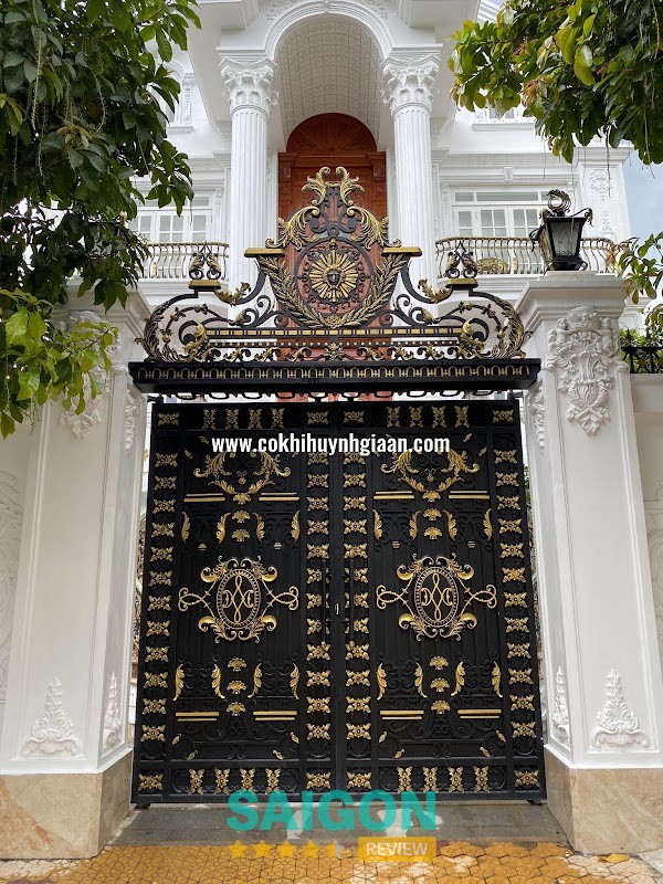 Cầu thang sắt mỹ thuật Huỳnh Gia An